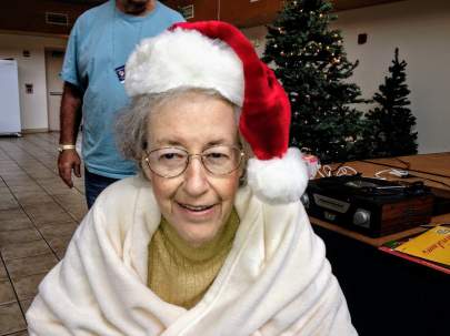 Christmas-lois-face
