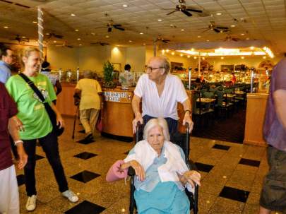 dinner-chinese-buffet-tullio-edna