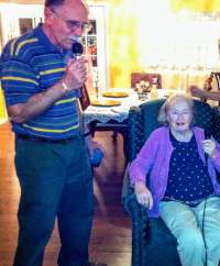 karaoke2.JPG