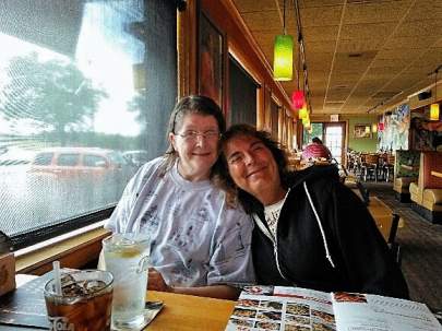 kat-and-diane-at-applebees-2016-googled